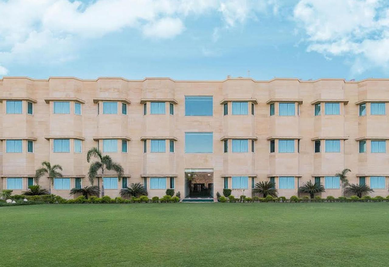 Golden Huts Resorts Rewari Exterior photo